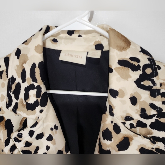 Chico's Leopard Print Women's Jacket Size M (1) - Picture 3 of 12